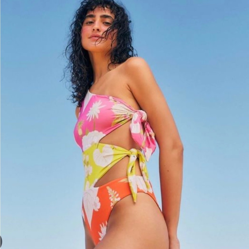Farm Rio Cutout one piece swimsuit